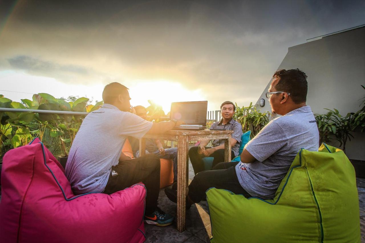 Braw Inn Canggu By Kamara Kültér fotó
